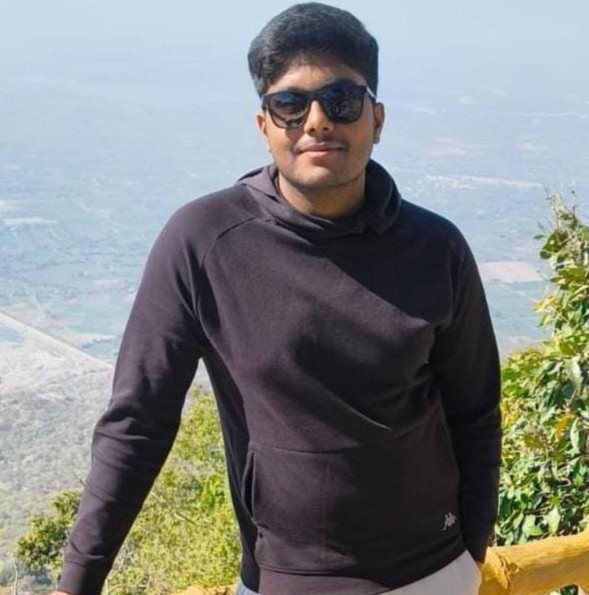 Chinmay Bhadouria - Co-founder AgentinFlow